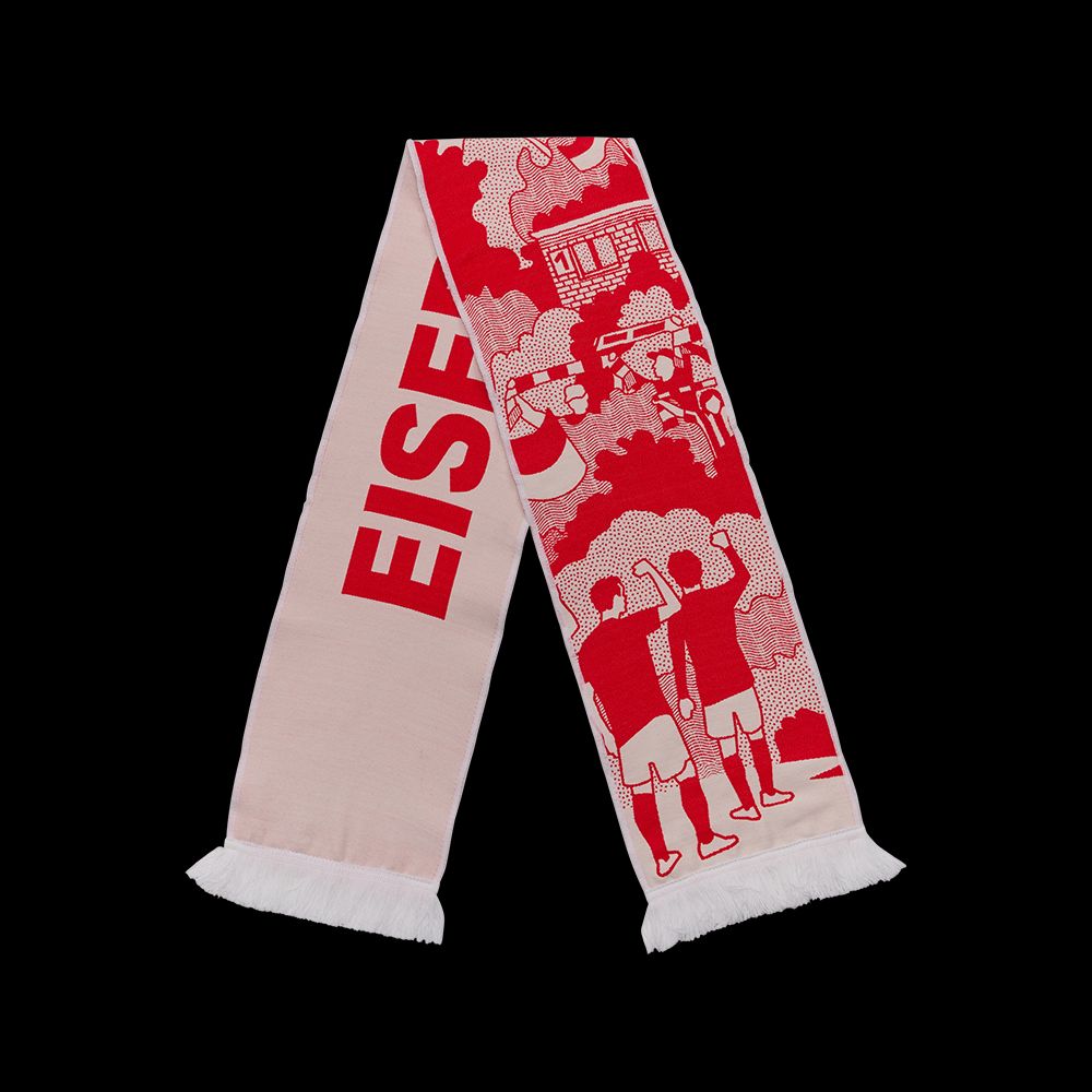 Schal in Rosa und Rot mit grafischen Illustrationen von Personen und Text "EISEN". Fransen an beiden Enden.