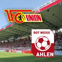 Logo des 1. FC Union und Rot Weiss Ahlen vor einem Stadion mit Zuschauern.