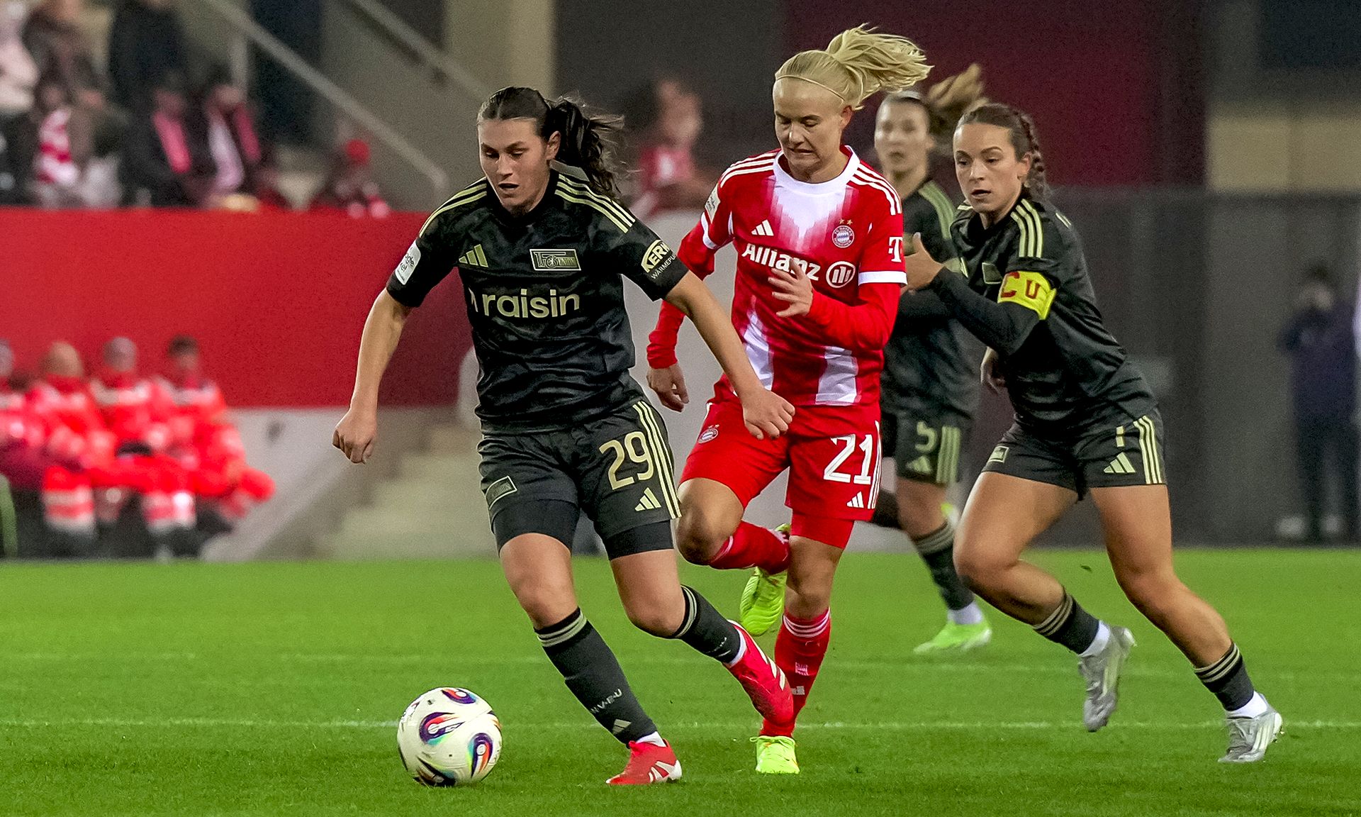 Union Lose 4-0 in Munich