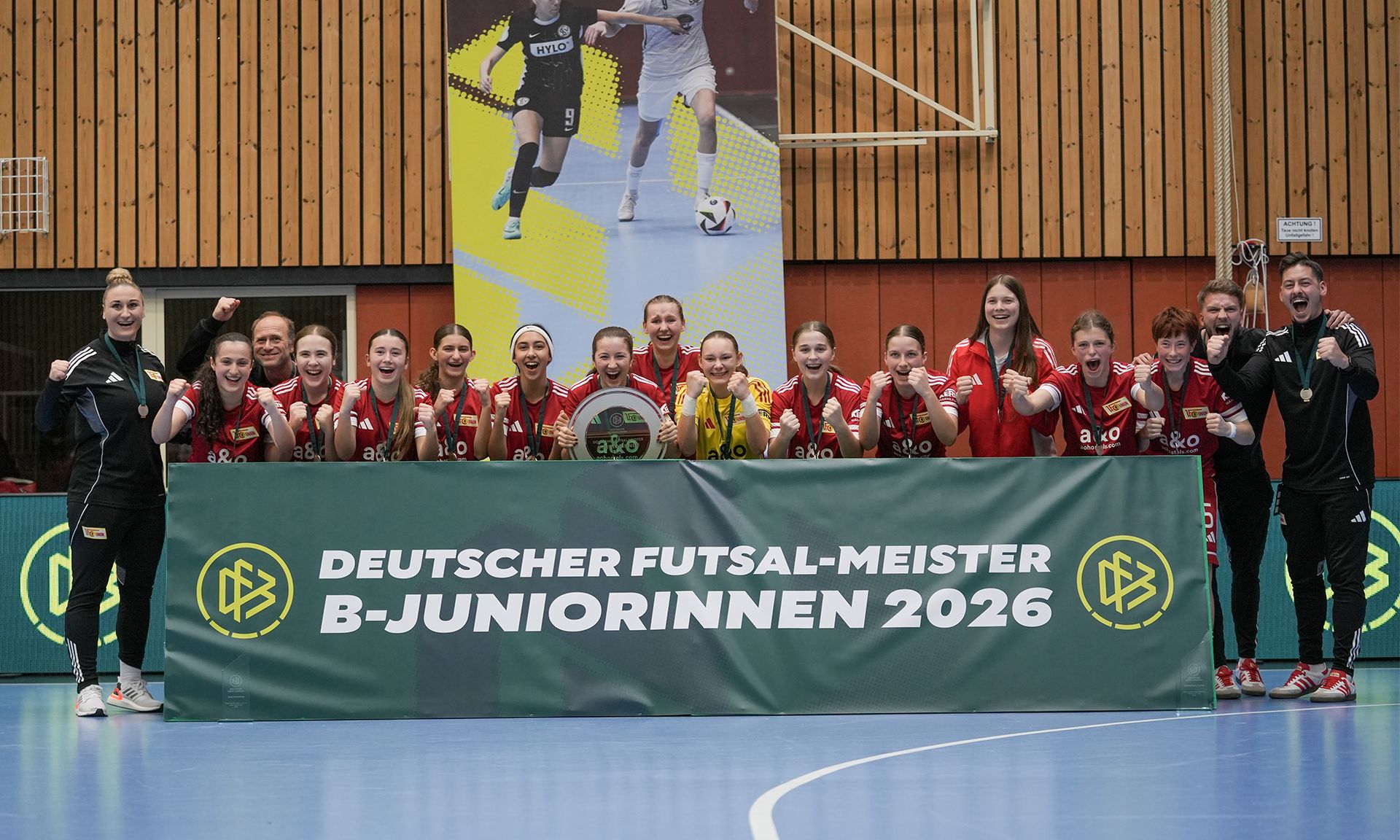 U17-Juniorinnen verteidigen Deutsche Futsalmeisterschaft