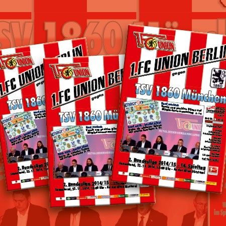 Mehrere Fußballspielplakate mit Rot-Weißen Streifen, die ein Match zwischen 1. FC Union Berlin und TSV 1860 München ankündigen.
