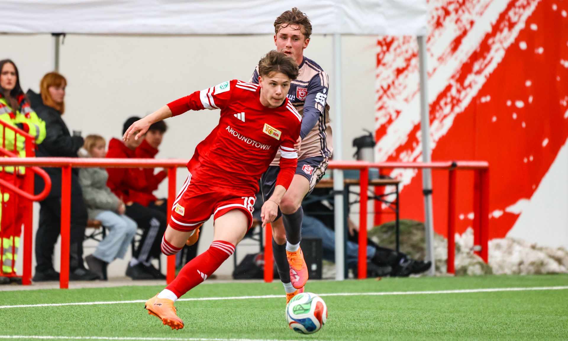 U17 erkämpft sich Unentschieden in Halle 