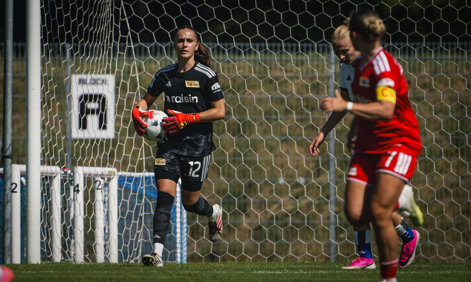 Unionerinnen testen auswärts gegen PSG