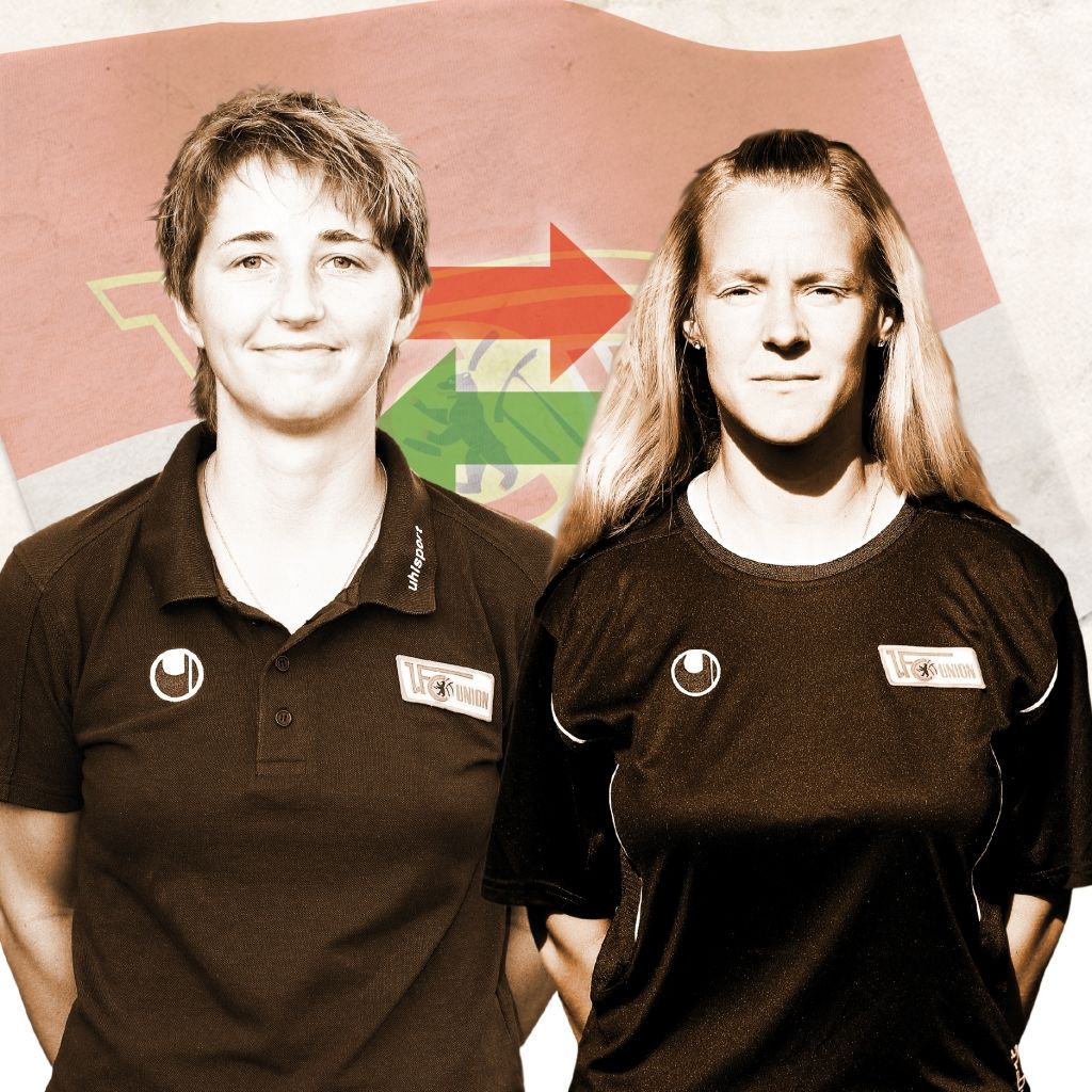 Zwei Frauen in Sporttrikots stehen nebeneinander, im Hintergrund sind Farben und Symbole einer Flagge sichtbar.