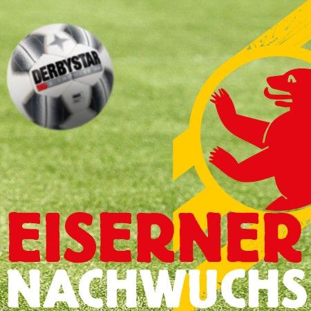 Ein Fußball schwebt über grünem Rasen, mit dem Schriftzug "EISERNER NACHWUCHS" und einem Bärenlogo im Hintergrund.