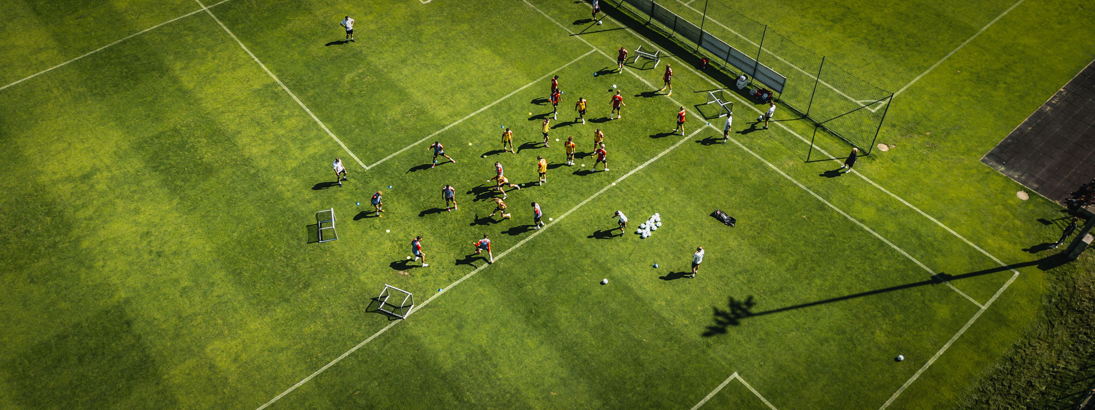 Trainingslager mit Fantreffen und Testspiel