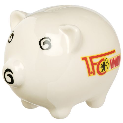 Ein weißes Sparschwein mit der Aufschrift "1. FC Union" und schwarz-weißen Zahlen.