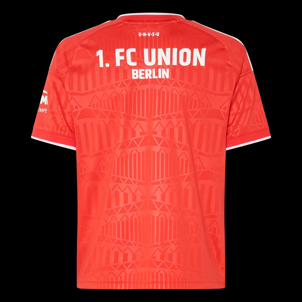 Rotes Fußballtrikot mit dem Schriftzug "1. FC UNION BERLIN" auf der Rückseite.
