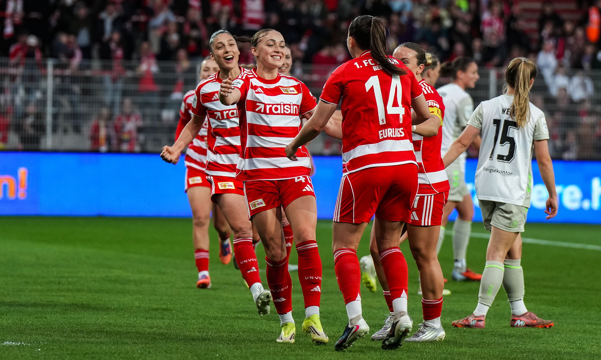 Unionerinnen fertigen Bremen mit 4:1 ab