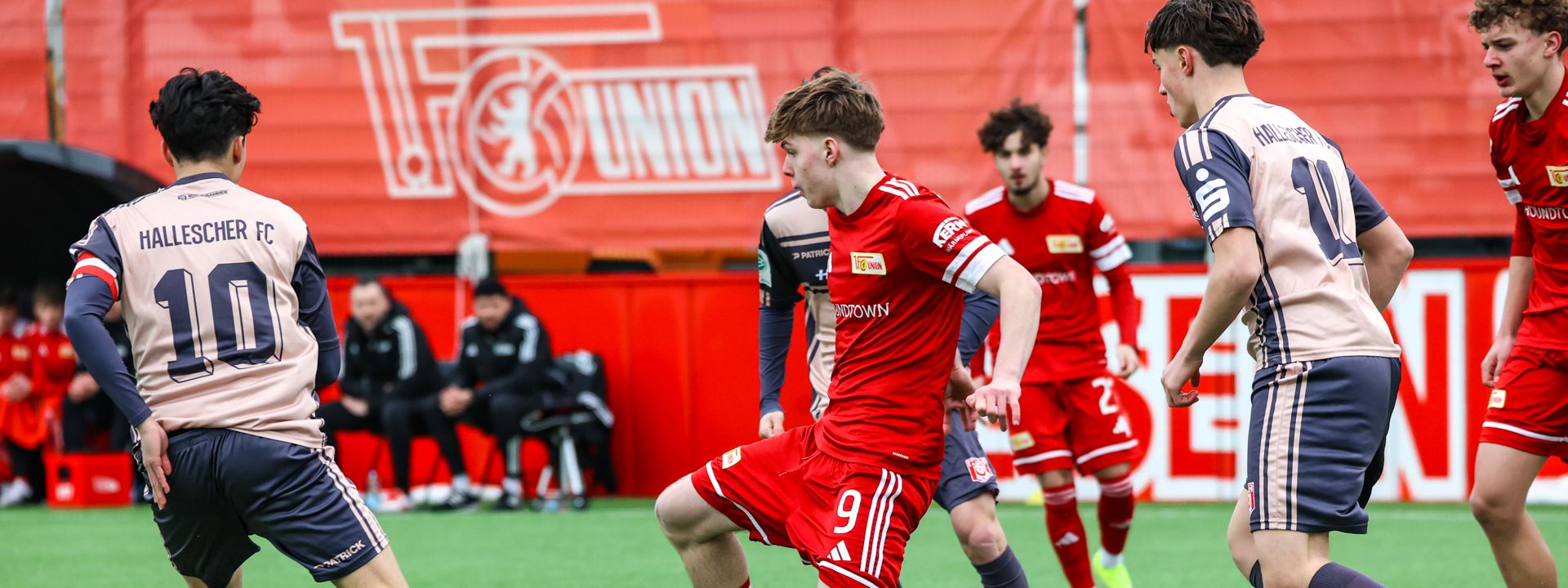 B-Junioren unterliegen dem Halleschen FC  