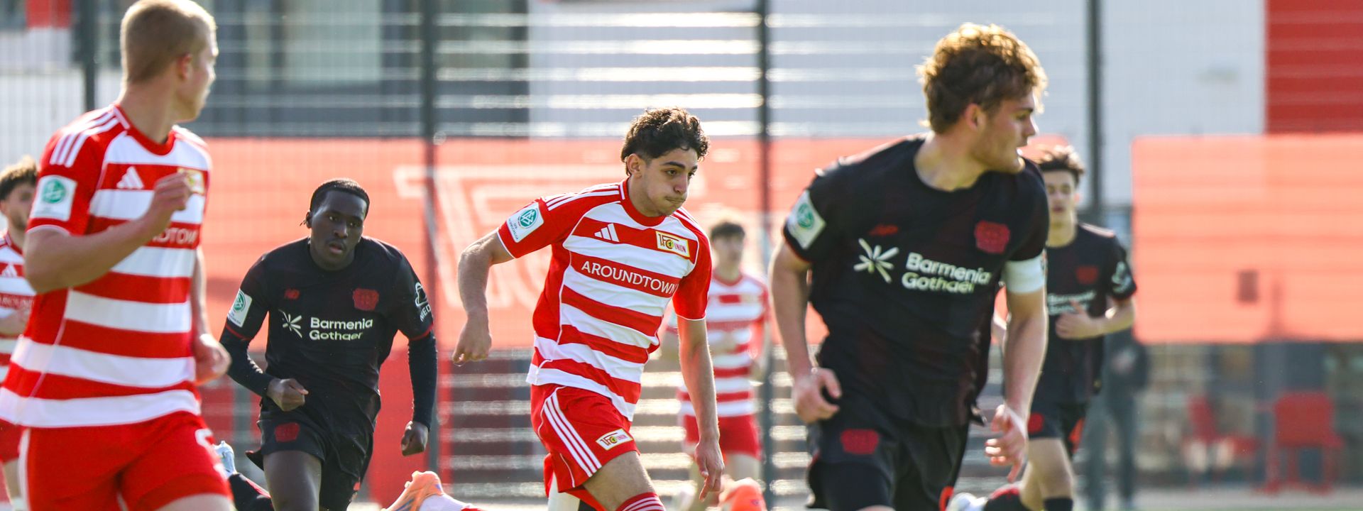 U19 spielt 0:0 gegen Leverkusen.