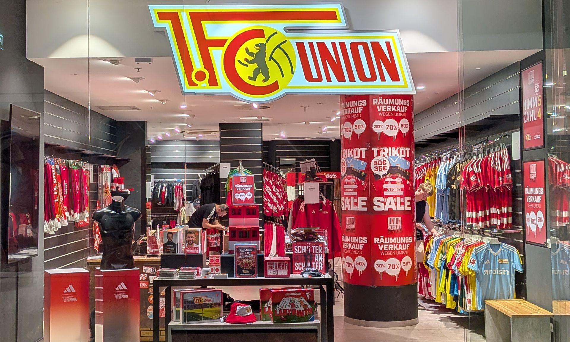 Outlet im Eastgate noch bis 15.07. geöffnet