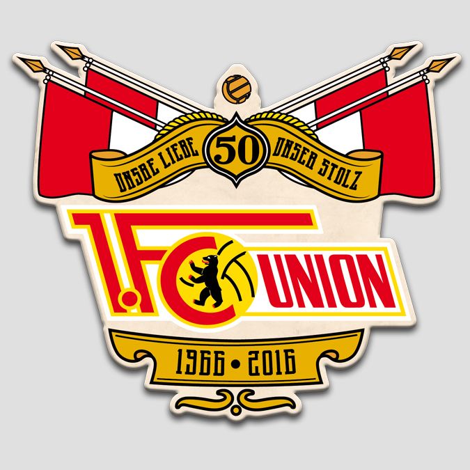 Logo des 1. FC Union Berlin zum 50-jährigen Jubiläum, mit Flaggen und dem Slogan „Diese Liebe, dieser Stolz“.