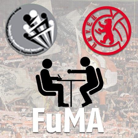 Logo von FuMA mit zwei sitzenden Personen an einem Tisch und Logos von zwei Organisationen im Hintergrund.