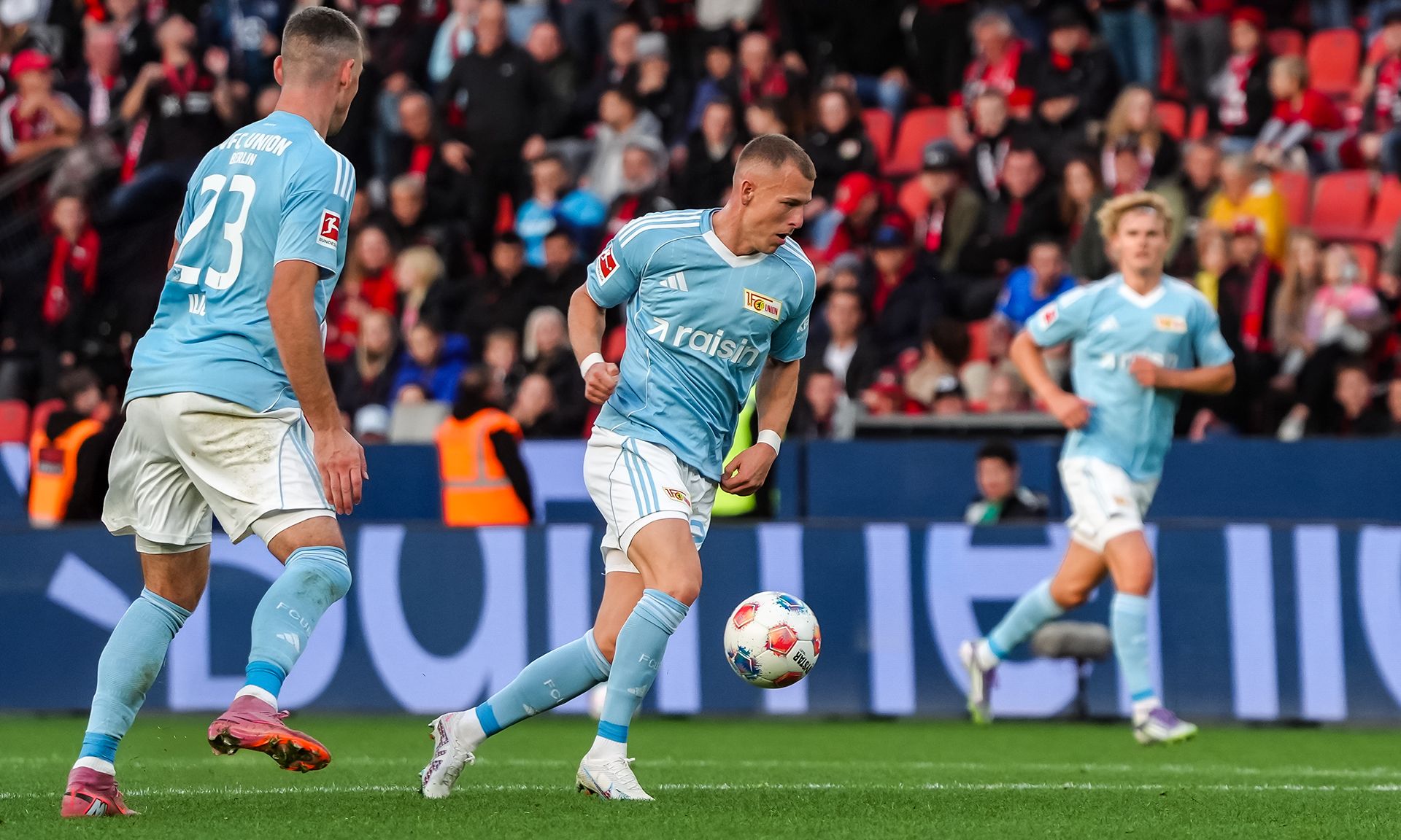 Union Looking for an Early Christmas Present