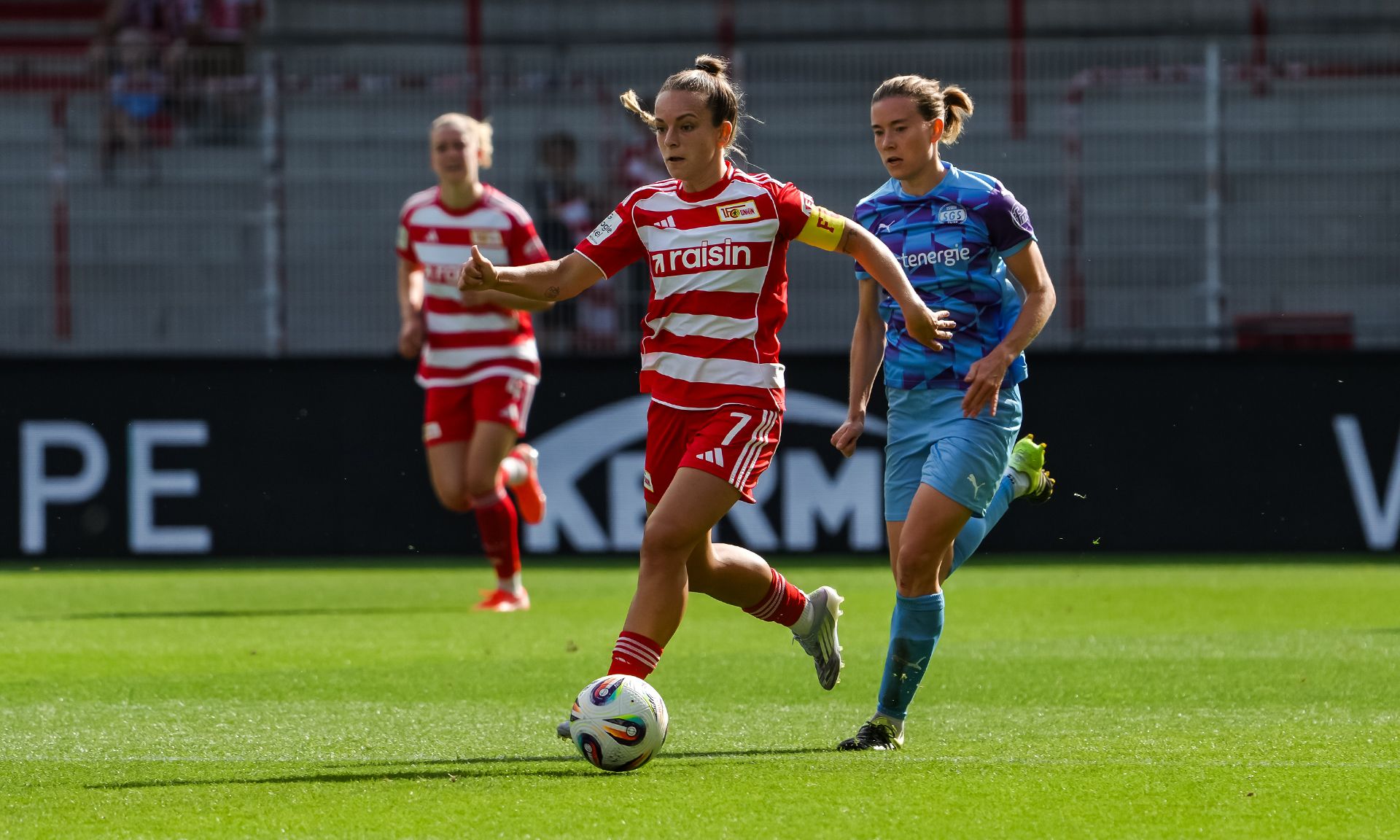 Union women want to keep SGS Essen at bay.