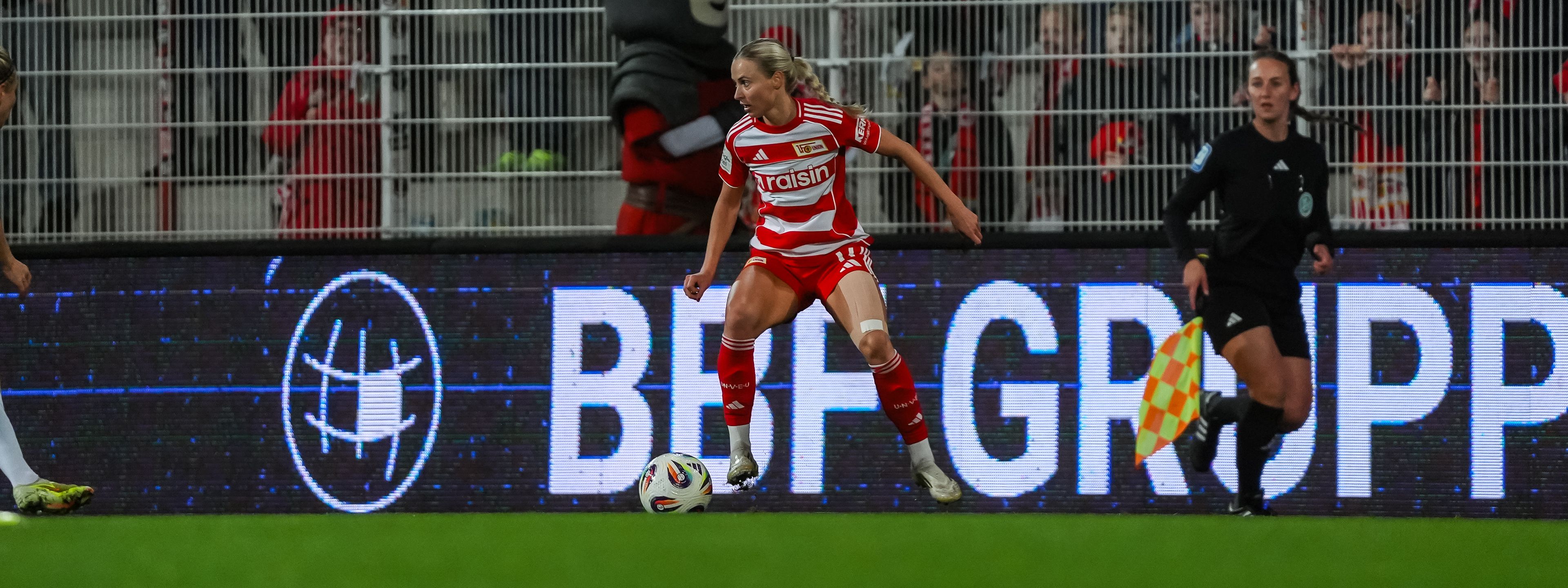 Flutlicht, Aufsteigerduell, Alte Försterei