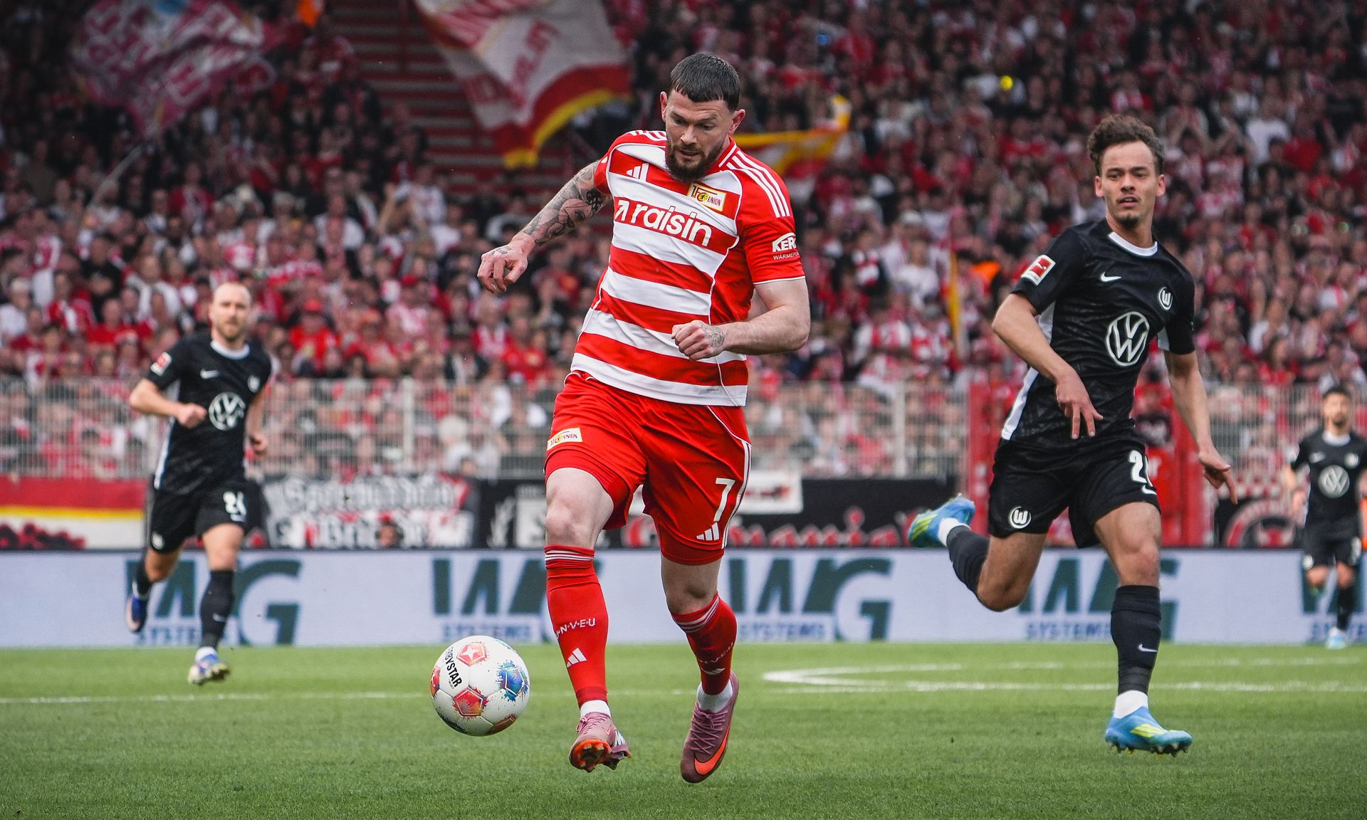 Union Fight, But Lose 2-1 to Battling Wolfsburg